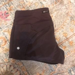 LuluLemon speed up 4” short